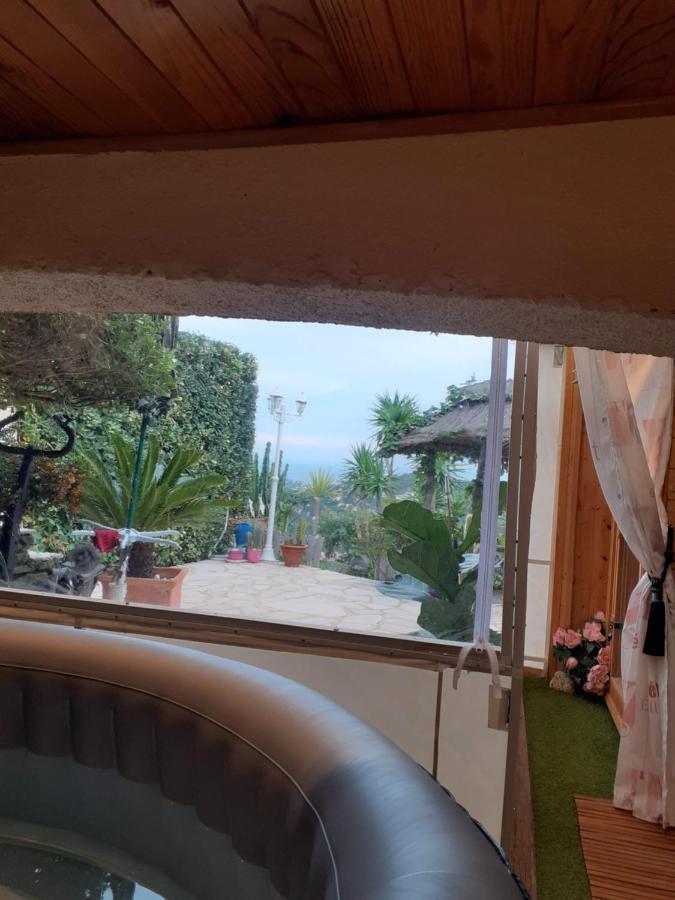 Nouveau ! Chambre D'Hote Insolite Privee " Coeurs De Pirates A Bali En Provence" Spa Sauna Massages Dans Cadre Exotique D'Amenagements Exterieurs D'Exception Ete Comme Hiver Bienvenue !!! Cavalaire-sur-Mer Buitenkant foto