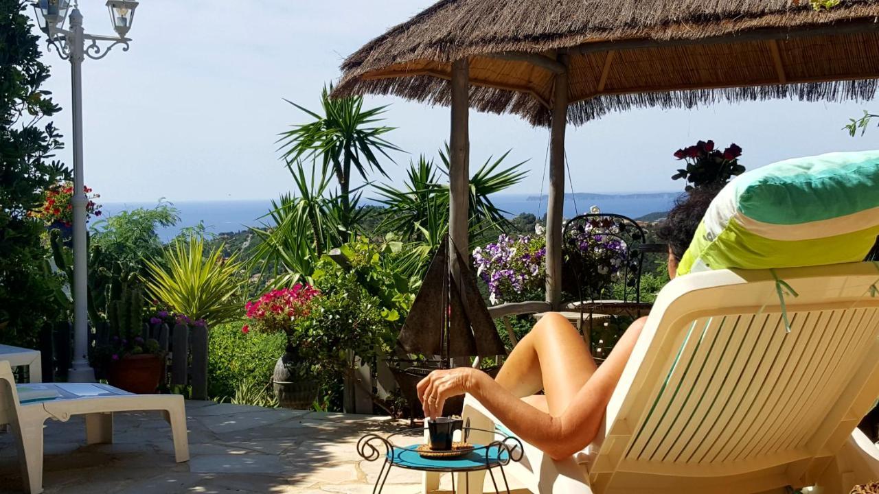 Nouveau ! Chambre D'Hote Insolite Privee " Coeurs De Pirates A Bali En Provence" Spa Sauna Massages Dans Cadre Exotique D'Amenagements Exterieurs D'Exception Ete Comme Hiver Bienvenue !!! Cavalaire-sur-Mer Buitenkant foto